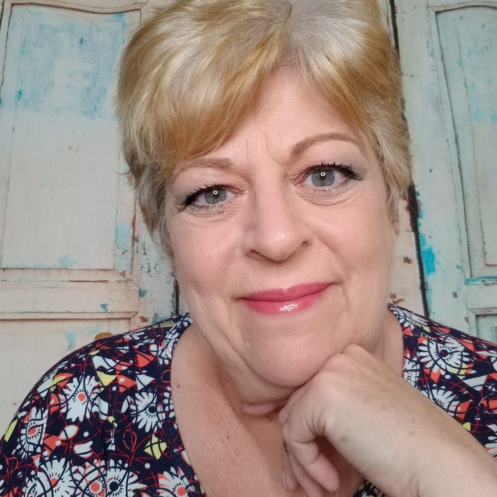 Meet your Posher, Lanita